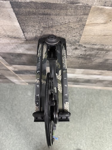 Mathews lift 5 - mathews, x