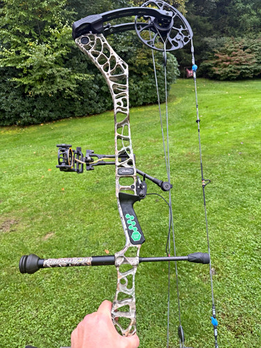 Mathews v3x bowhunting - mathews,
